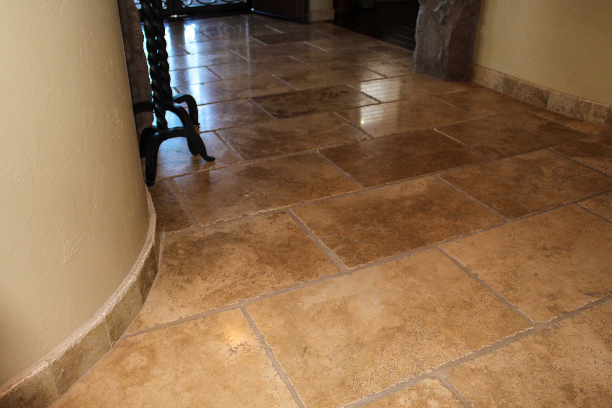 Travertine Tile Cleaning & Polishing | Arizona Tile & Grout